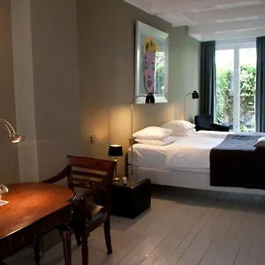 2* Bed & Breakfast Westviolet