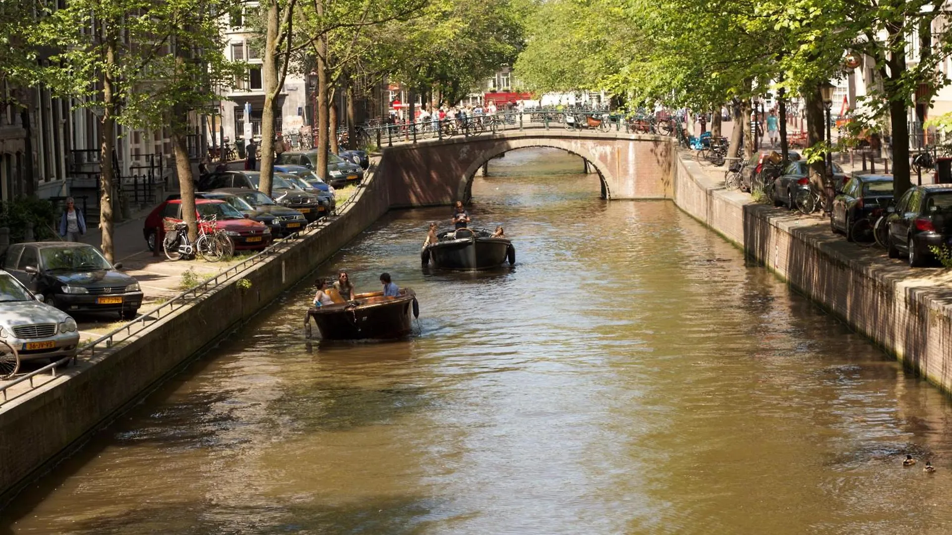 Bed & Breakfast Casa Luna Amsterdam Netherlands
